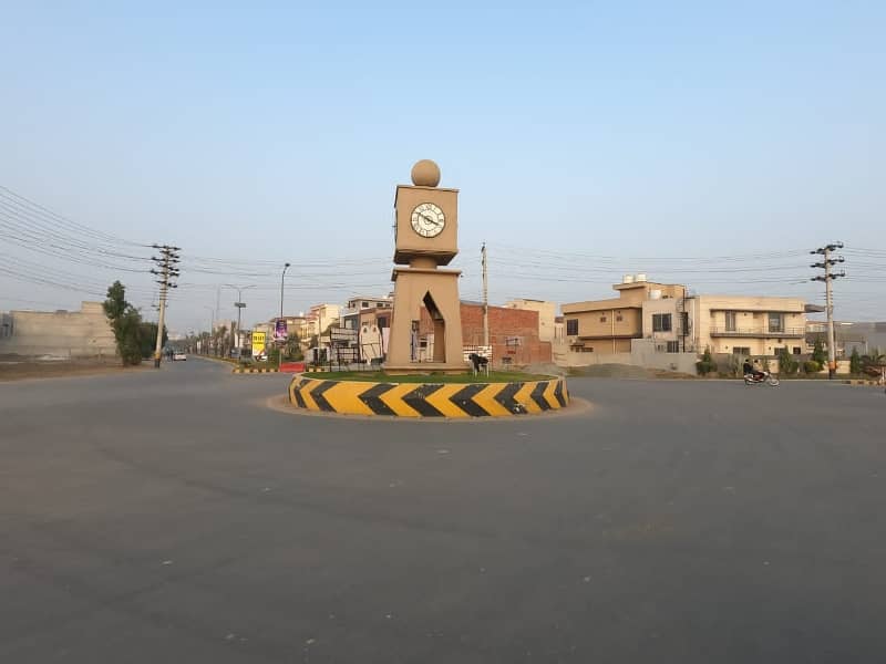 Prime Location 5 Marla Residential Plot In Lahore Is Available For sale 3