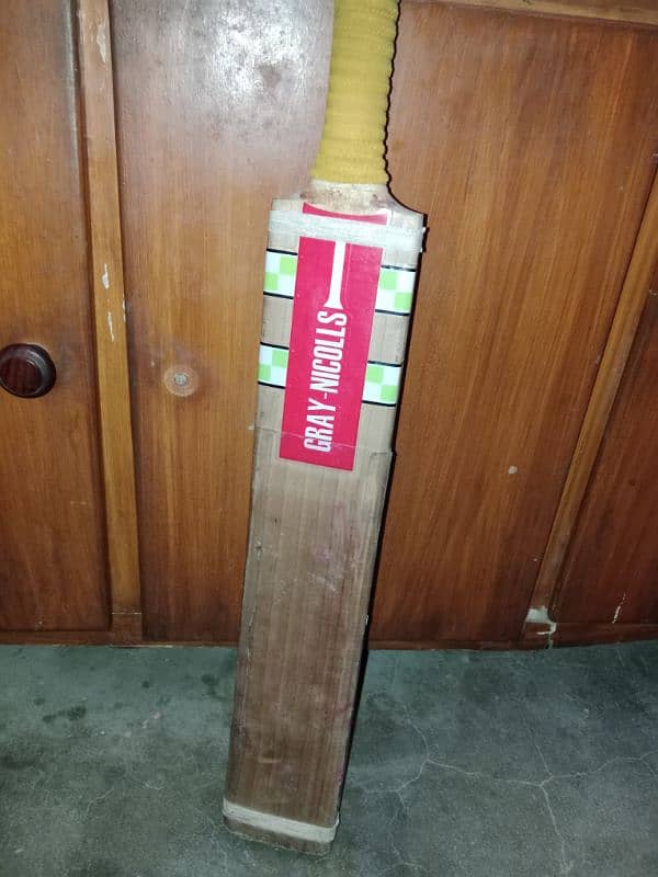 Gray Nicolls 0