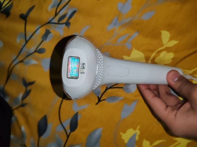 Philips Lumea IPL 9000 5