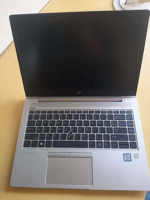 HP elitebook 840 G6 i5 8th Gen 1