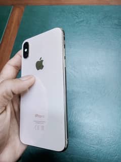 iPhone XS 256GB Lush Condition