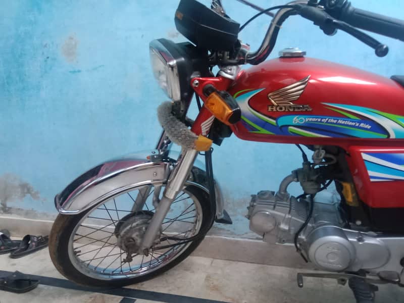 Honda CD 70 2024 0