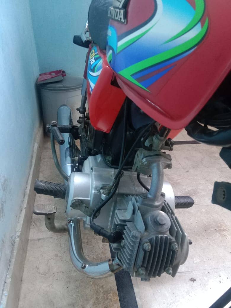 Honda CD 70 2024 1