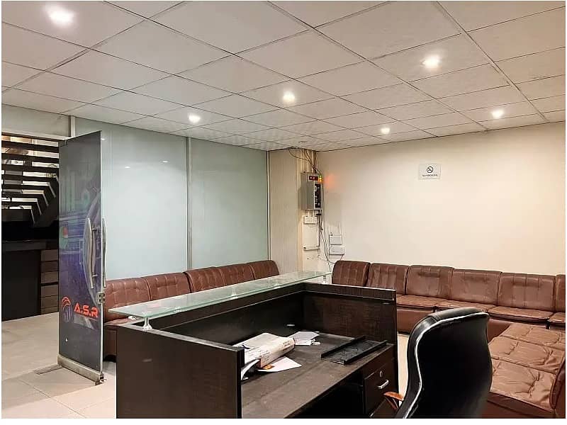 Fully Furnished Office Area 1800 Square Feet Office Available For Rent Real Pictures In Gulberg 3 Lahore 4