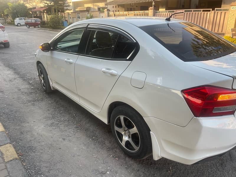 Honda City IVTEC 2015/16 - Islamabad 6