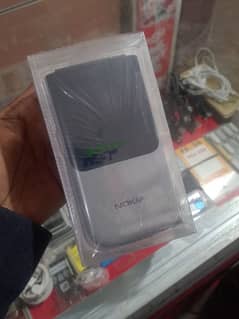 Nokia 2720flip dual sim box pack