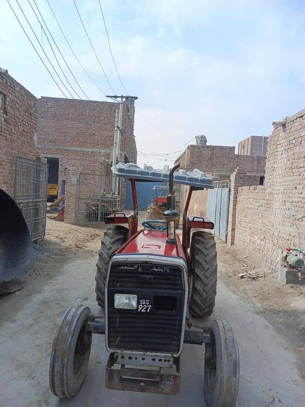 Massey 240 Tractor 0