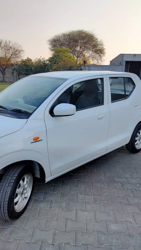 Suzuki Alto 2023 VXL AGS 14000km 1