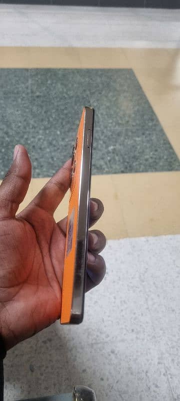 Infinix Note 30 4