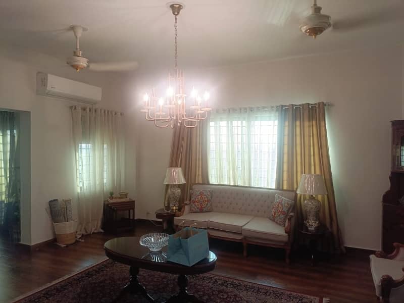 4Bed Apartment Available For Rent In Askari 11 Sec-B Lahore 4