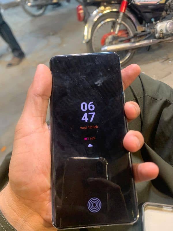 one plus 9pro Dule sim 4