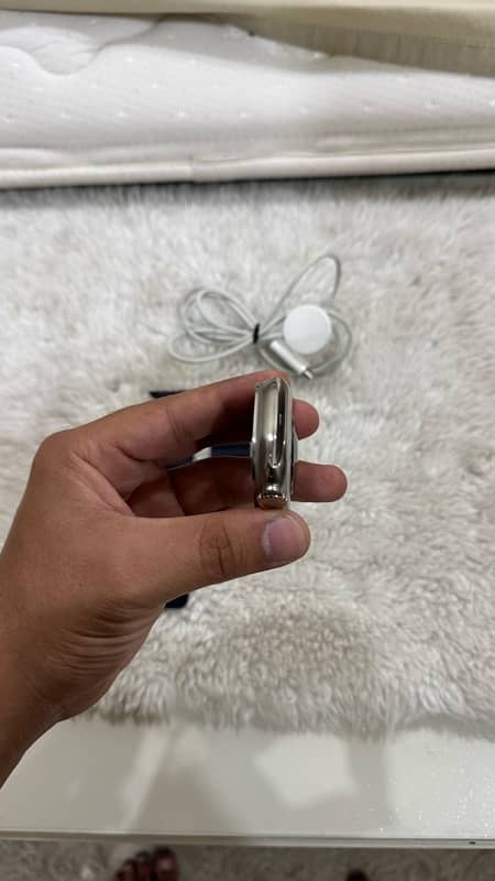 Apple Watch Ultra 1 49mm 98% BH Urgent sale 1