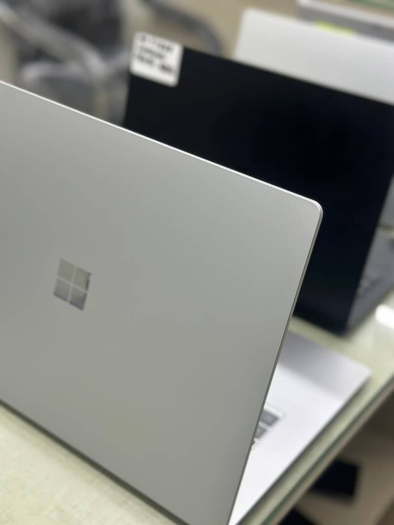 laptop | Surface laptop 3 | Quantity Available 1