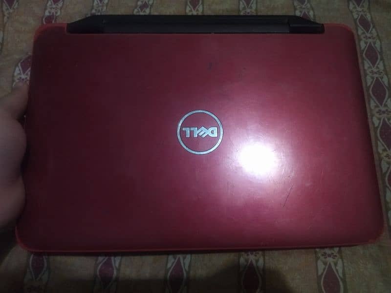 Dell Inspiron laptop 0