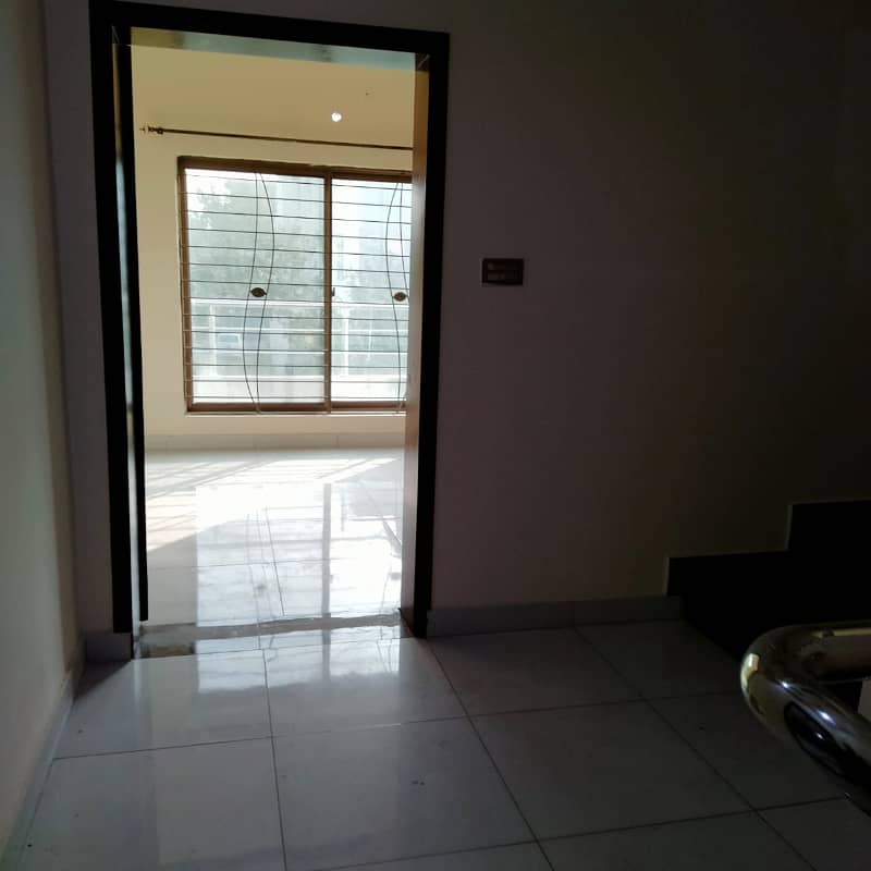 10 Marla house available for rent in LDA AVENUE 12