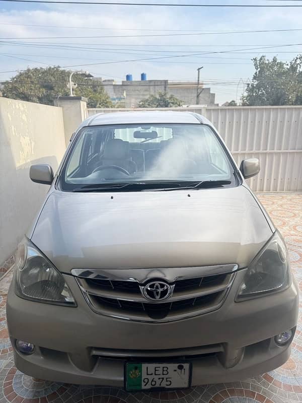 Toyota Avanza 2012 1