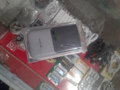 Nokia 2720flip dual sim box pack