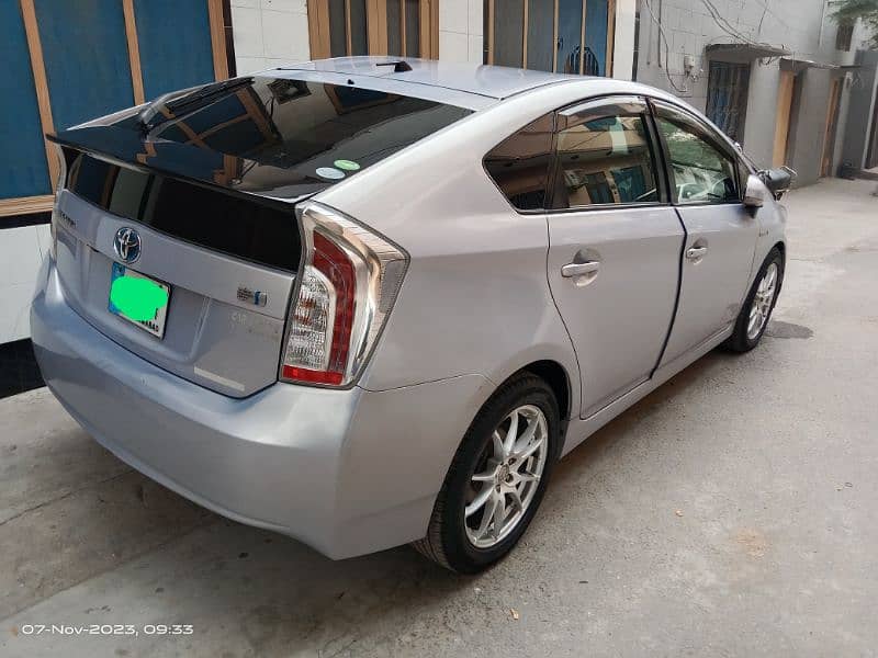 Toyota Prius 2018 4