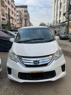 Honda Freed 2012