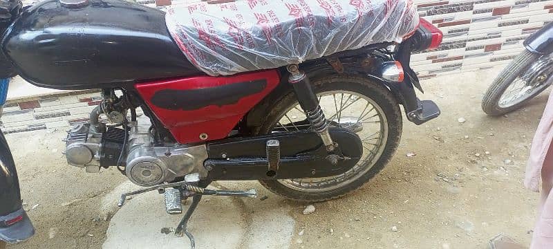 superpower 70cc 2022 sealed engine h condition pic may dekh sakhty h 1