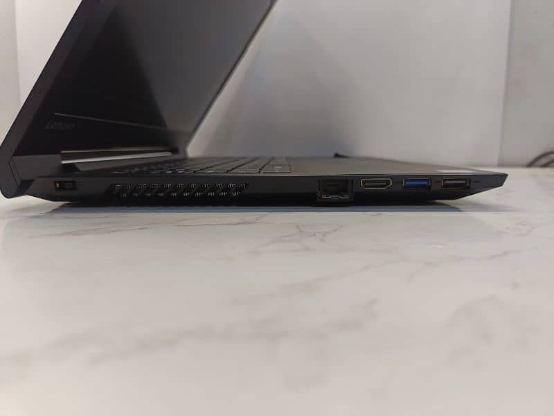 Lenovo i5-7th 8Gb 256Gb 10/10 Condition 1