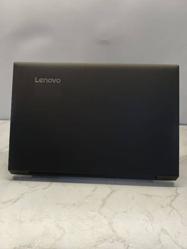 Lenovo i5-7th 8Gb 256Gb 10/10 Condition 3