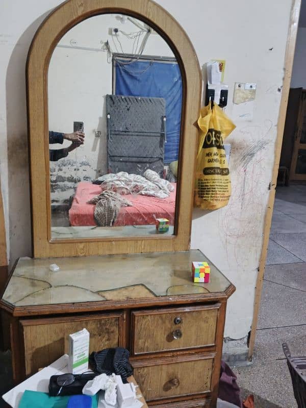 Wooden dressing table with mirror 1