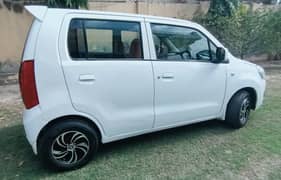 Office Used Suzuki Wagon R 2017