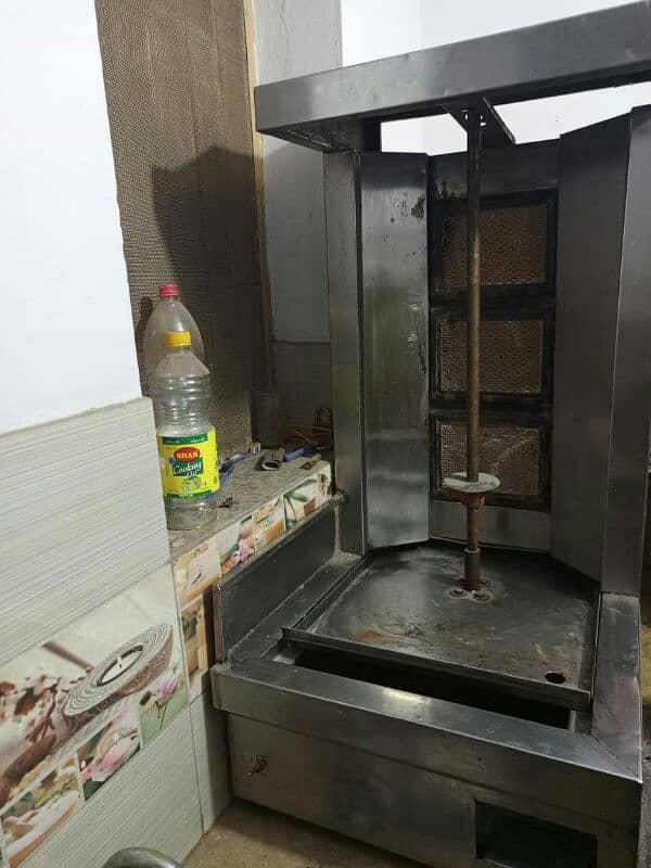 shawarma machine, hot plate, topping tabe, working table 4