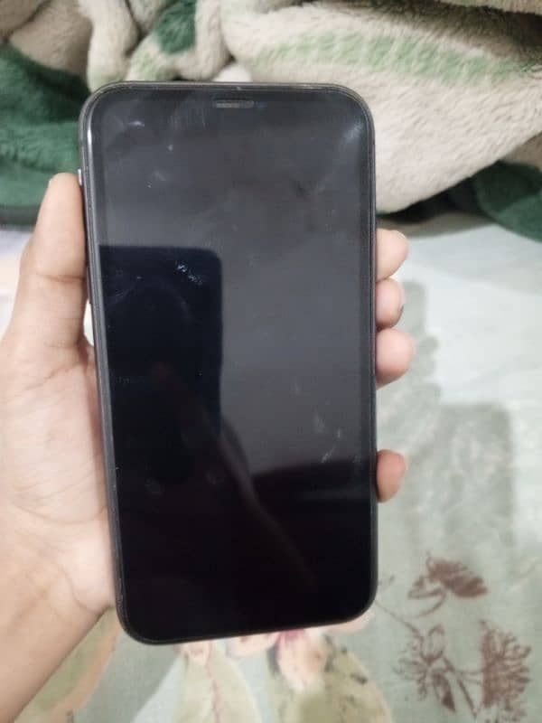 Iphone 11 jv 10/10 condition. battery health 86 4