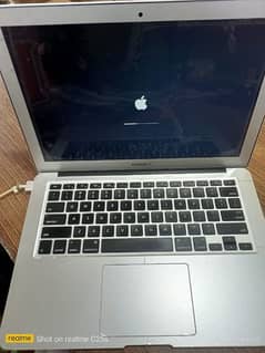 MacBook