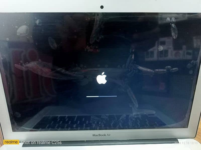 MacBook Air 2017 8gb 128gb condition 9/10 5