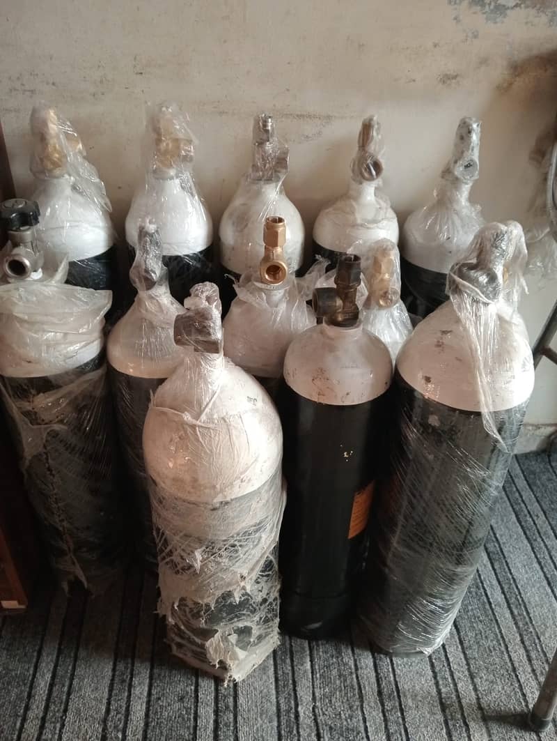 Oxygen Cylinders Medical Oxygen Cylinders All Sizes available 1