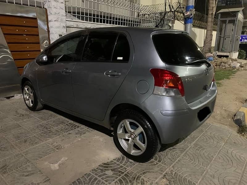 Toyota Vitz 2007 1