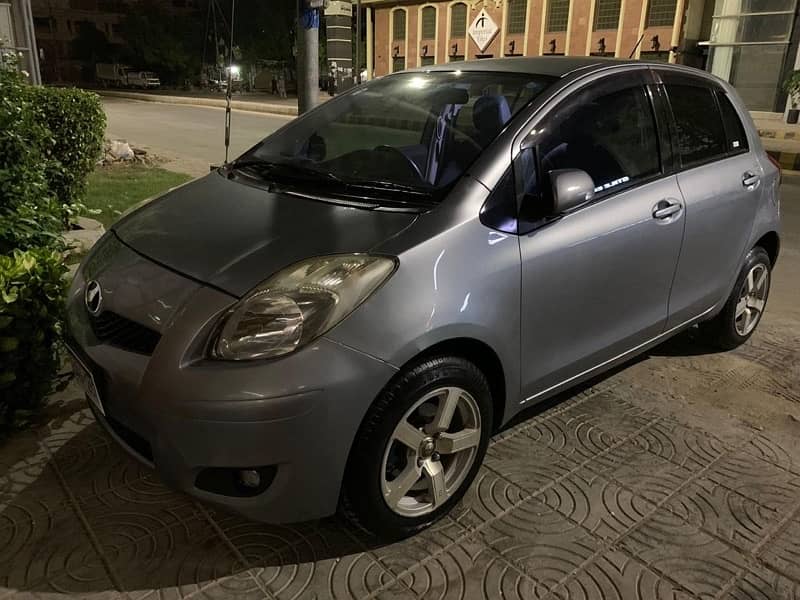 Toyota Vitz 2007 4