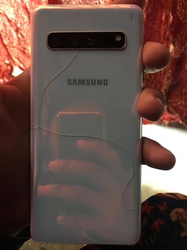 Samsung S10 5g 8/256 2