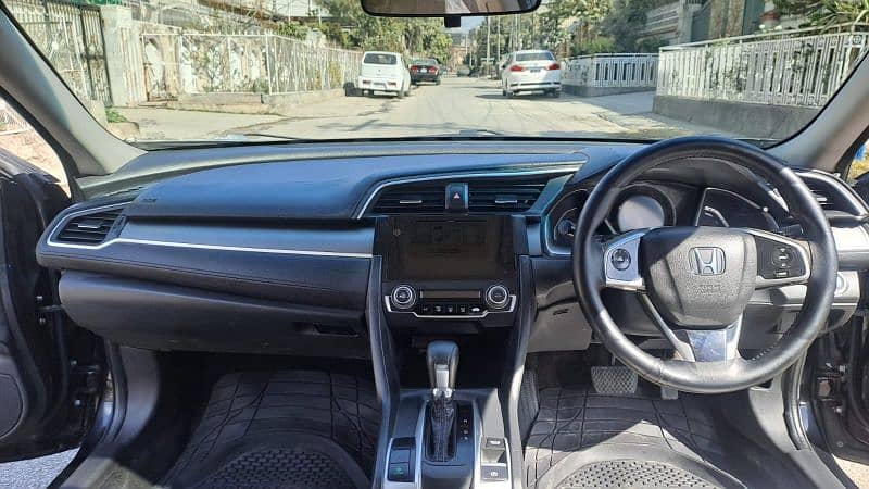 Honda Civic Turbo 1.5 2016 Full option top of line 13