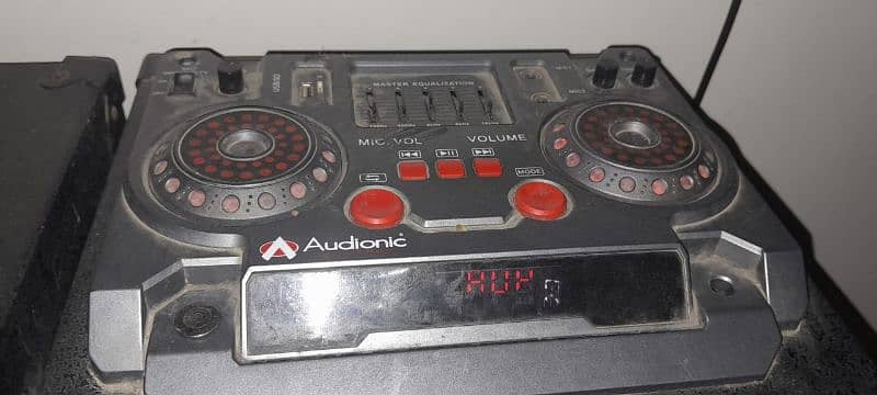 DJ 400 AUDIONICE 1