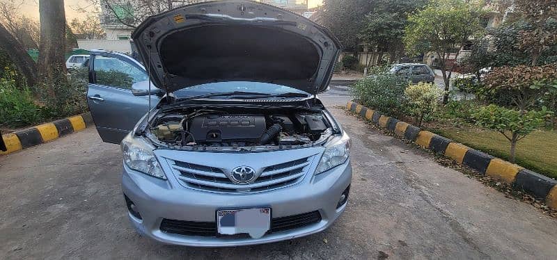 Toyota Corolla Altis 2011 2