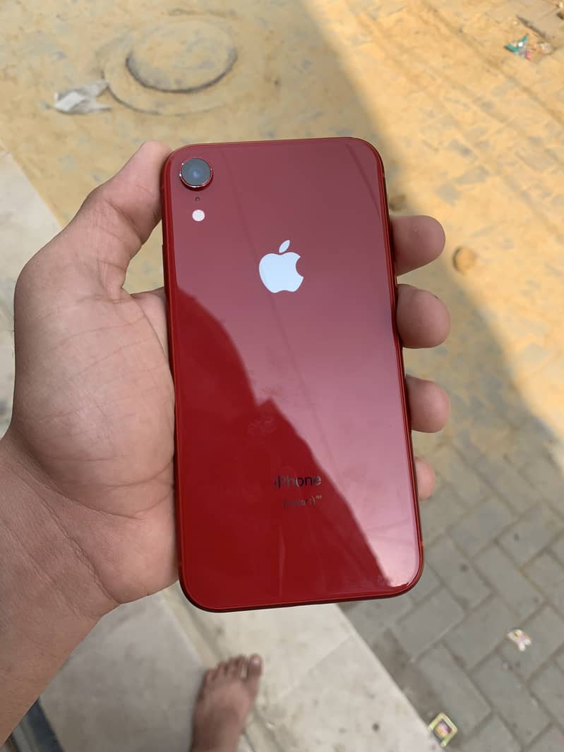 Apple iPhone XR 1