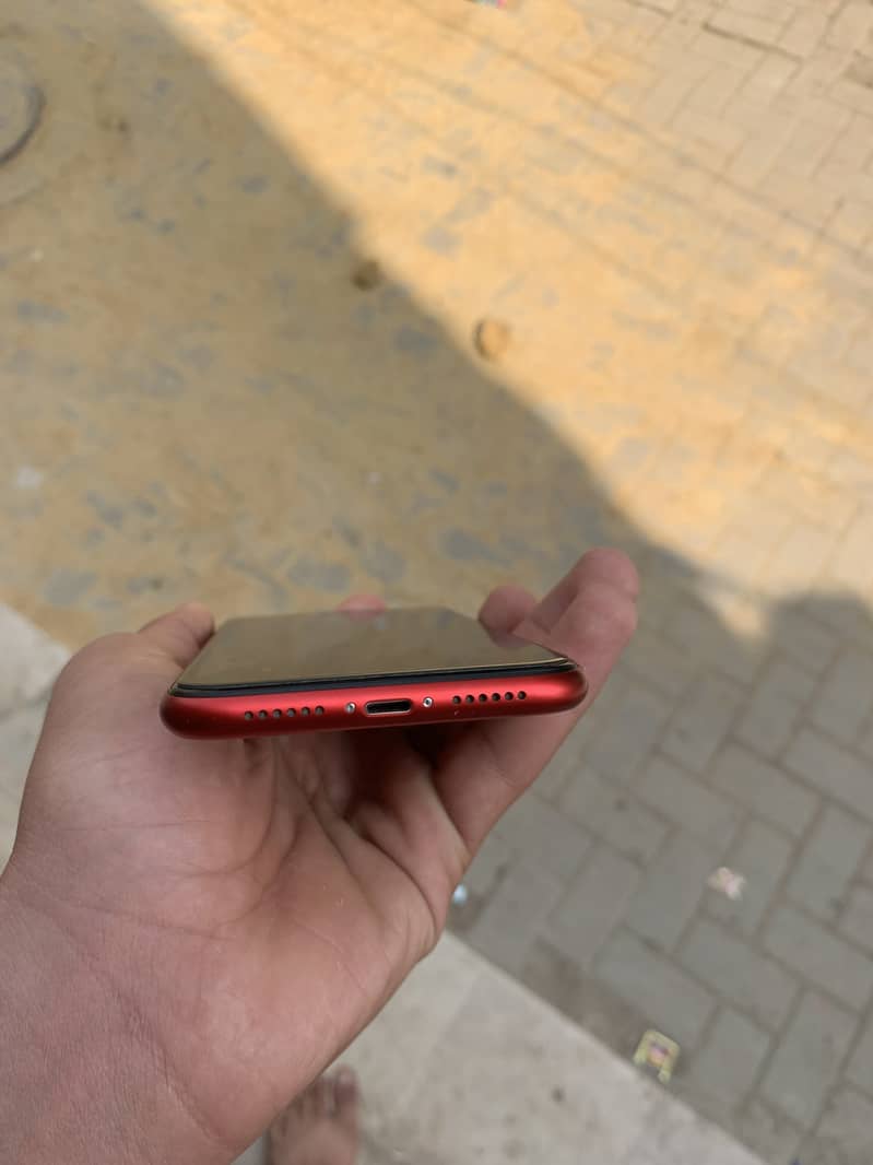 Apple iPhone XR 2