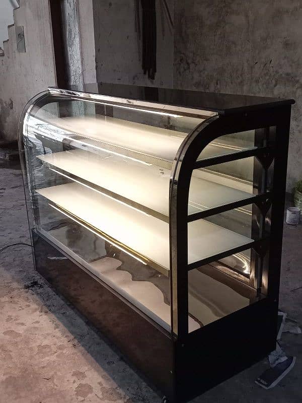 Cake Display Freezer Chiller / Meat Chiller /Salad Bar Bakery counter 4