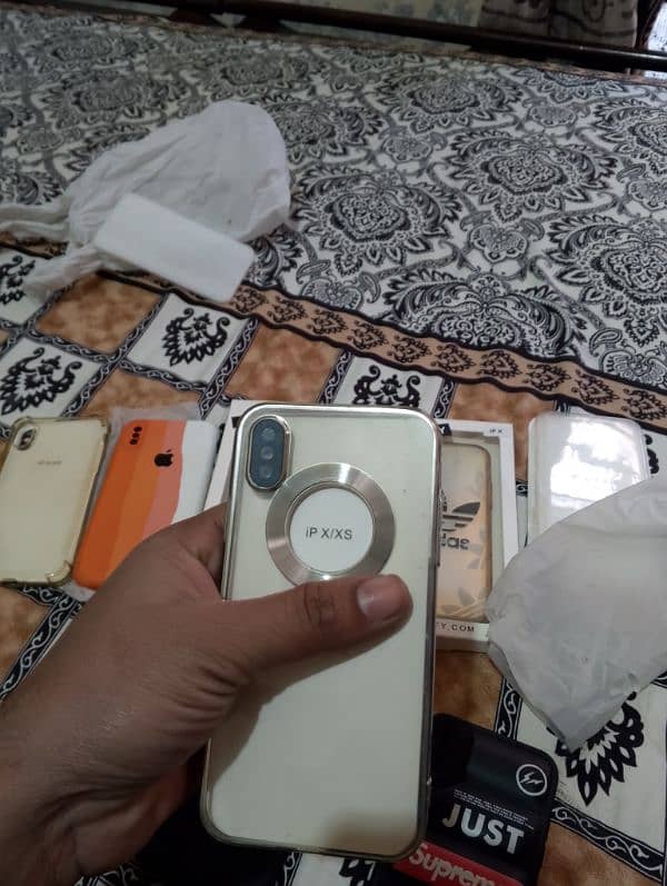 iphone x cover location Lahore 5