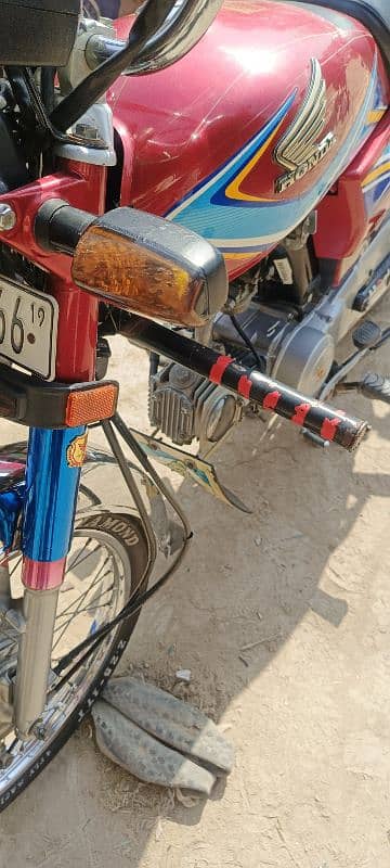 jenuion bike Honda 70cc fir sail full good condition 6