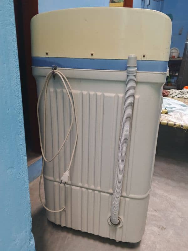 washing machine in Good condition 3