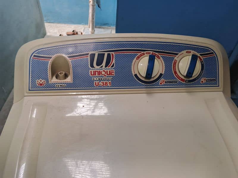 washing machine in Good condition 4