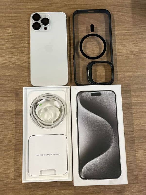 i Phone 8plus, 11,12,13,14,15 pro max on instalment Whatsap 3062623924 6