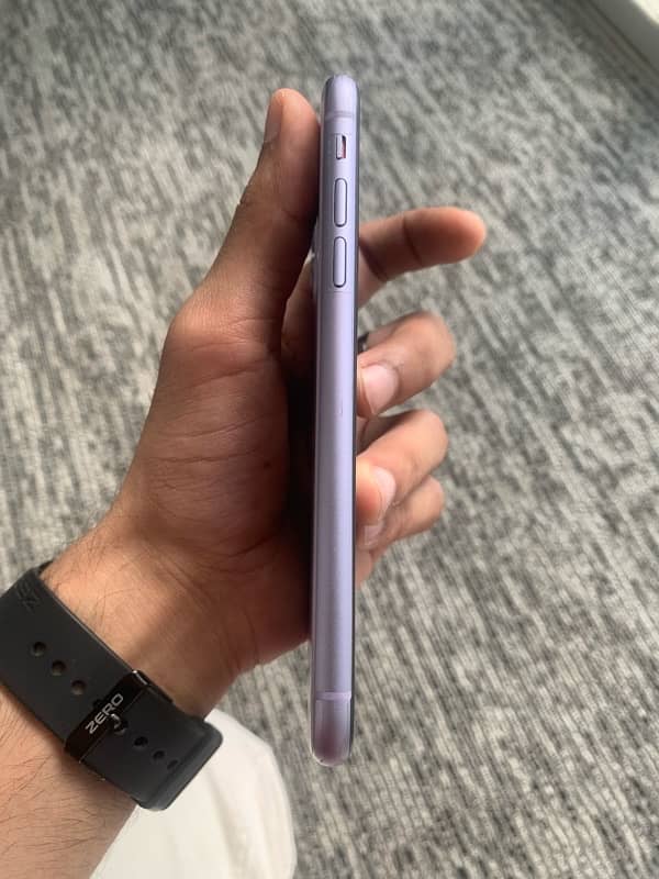 iphone 11 PTA Approved - 128 GB - 95% Battery Health 2