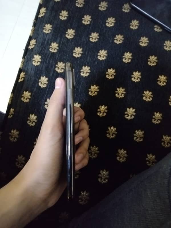 iphone xs max 256gb factoryunlock 0