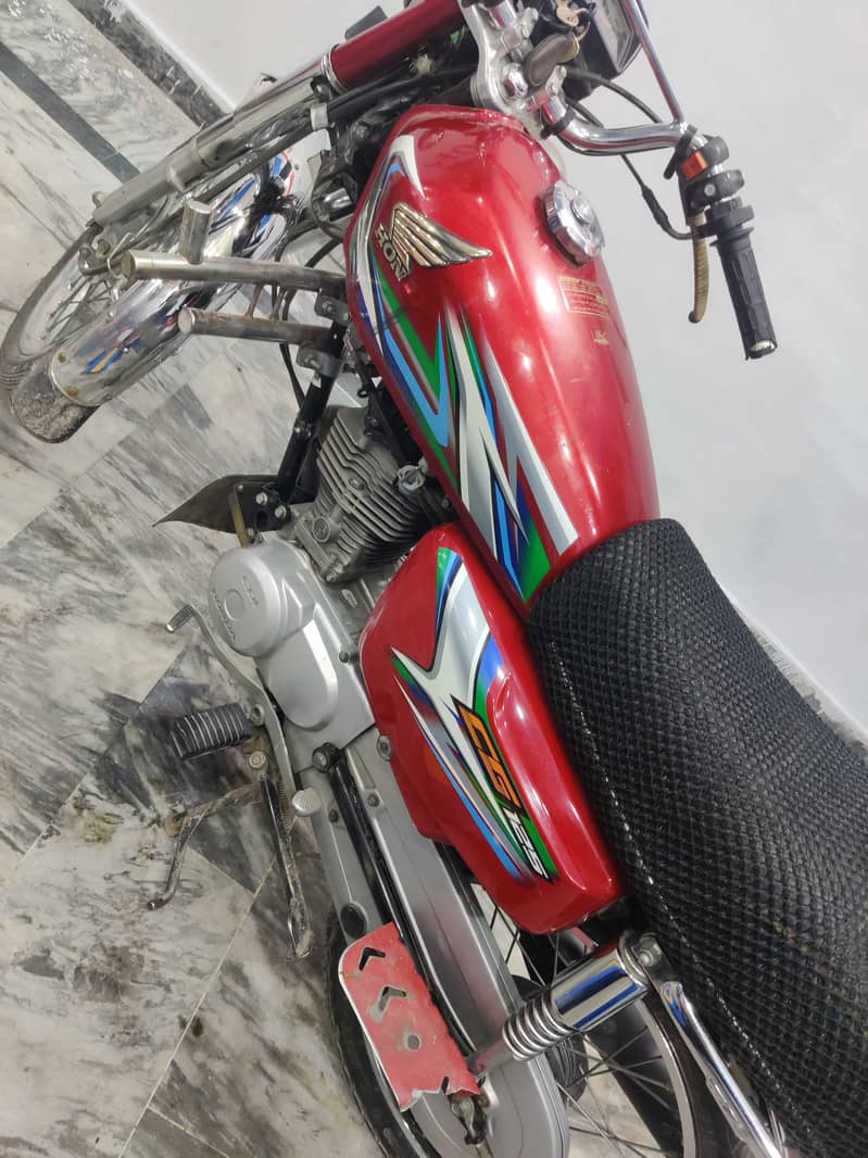 Honda CG 125 2023 6